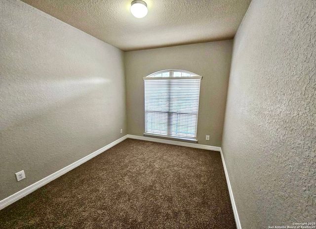 729 Community, New Braunfels, TX 78132