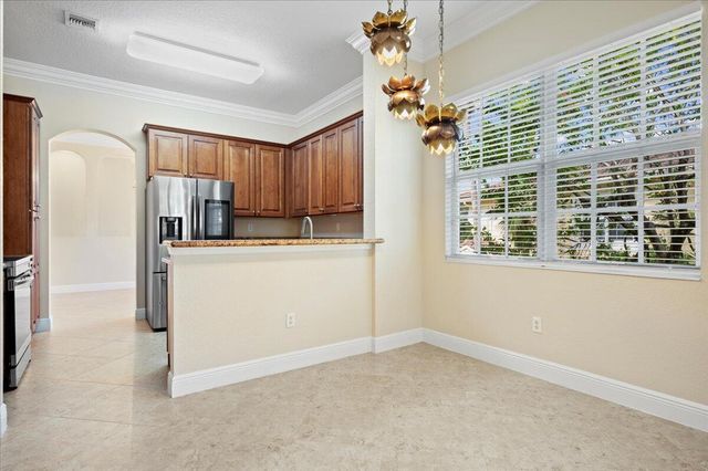 9778 Bowline Drive 201, West Palm Beach, FL 33411