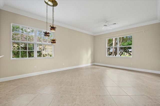 9778 Bowline Drive 201, West Palm Beach, FL 33411