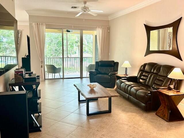9778 Bowline Drive 201, West Palm Beach, FL 33411
