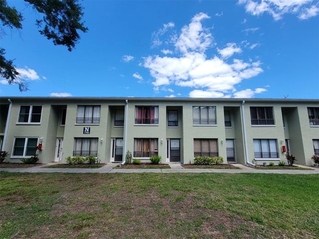 1761 CUPECOY CIRCLE N-7, Lutz, FL 33558