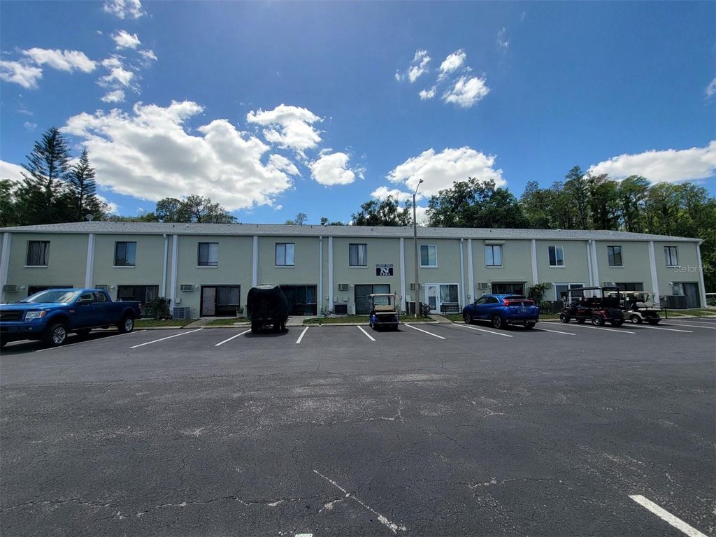 1761 CUPECOY CIRCLE N-7, Lutz, FL 33558