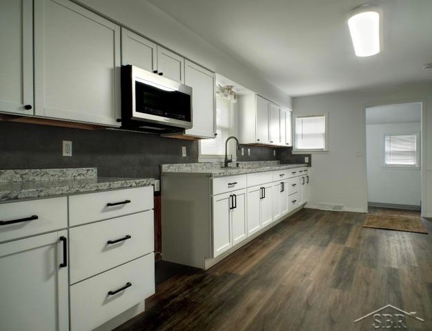 1253 W Nebobish Road, Essexville, MI 48732