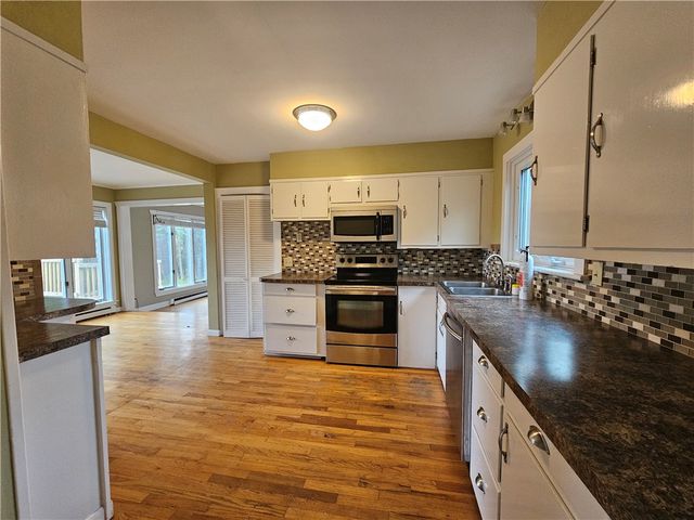 147 West Hill Rd A, Big Flats, NY 14903