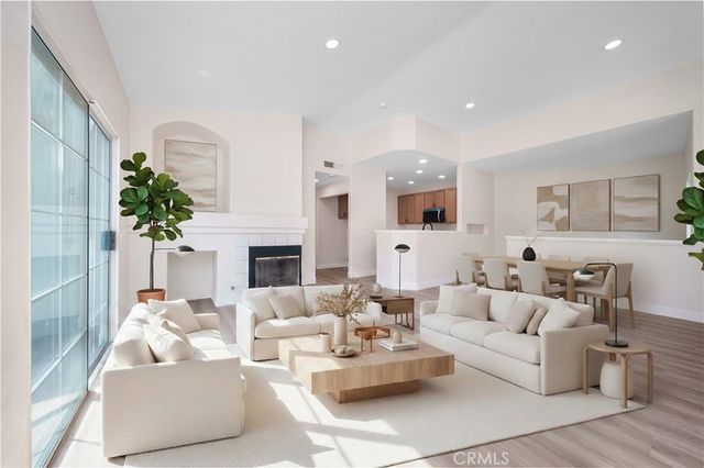 7835 E Viewrim, Anaheim, CA 92808