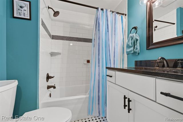 2355 S Sashabaw Road, Ortonville, MI 48462