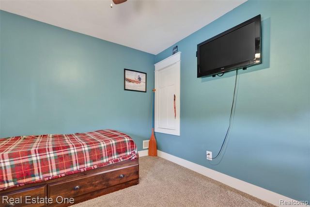 2355 S Sashabaw Road, Ortonville, MI 48462