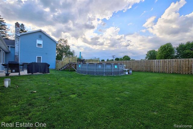 2355 S Sashabaw Road, Ortonville, MI 48462