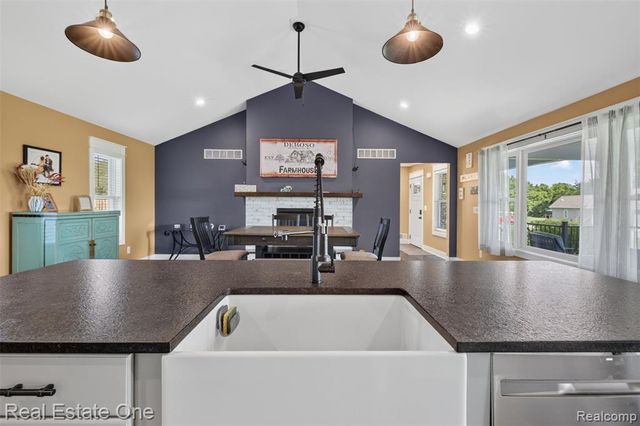 2355 S Sashabaw Road, Ortonville, MI 48462