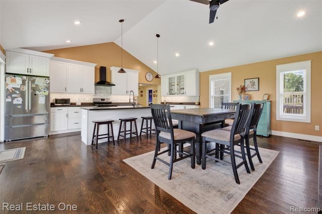 2355 S Sashabaw Road, Ortonville, MI 48462