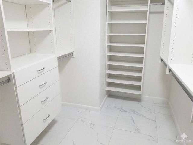 1713 E 24th Place, Mission, TX 78574