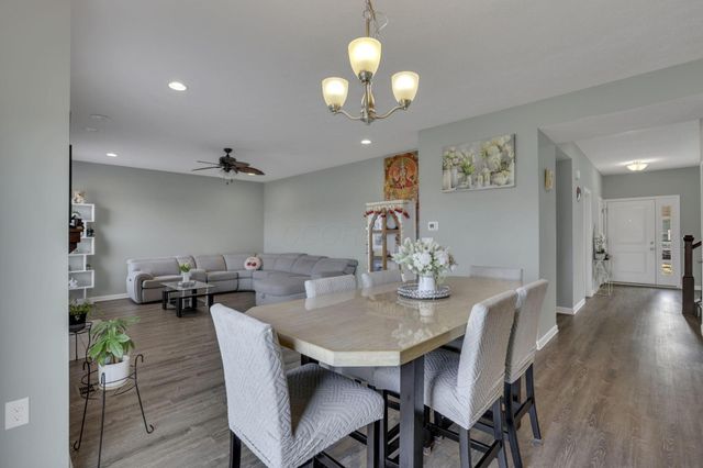 7852 Oldham Drive, Reynoldsburg, OH 43068