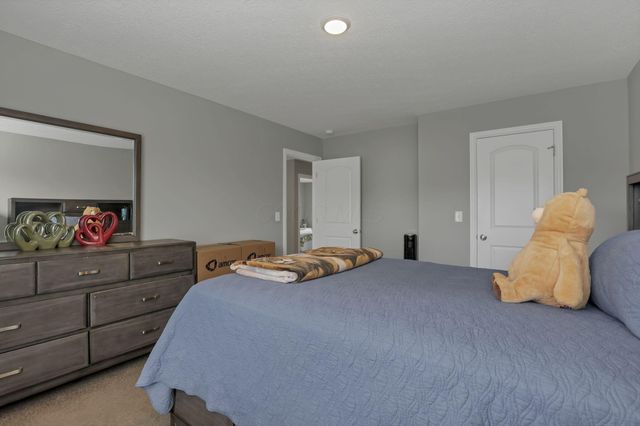 7852 Oldham Drive, Reynoldsburg, OH 43068