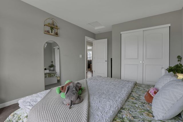 7852 Oldham Drive, Reynoldsburg, OH 43068