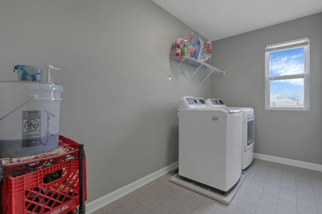 7852 Oldham Drive, Reynoldsburg, OH 43068