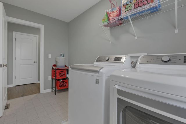 7852 Oldham Drive, Reynoldsburg, OH 43068