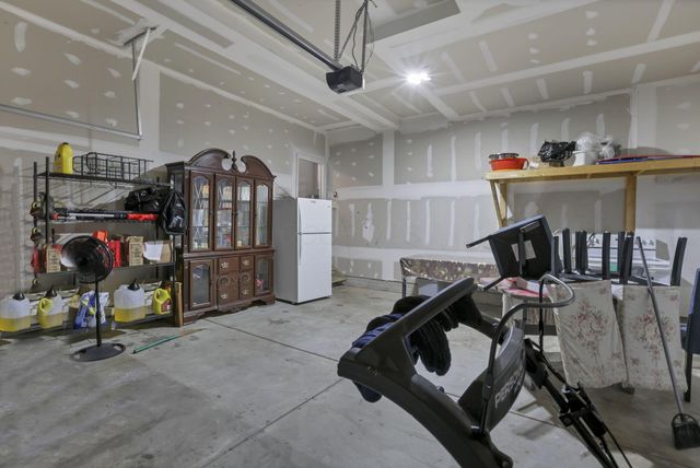 7852 Oldham Drive, Reynoldsburg, OH 43068