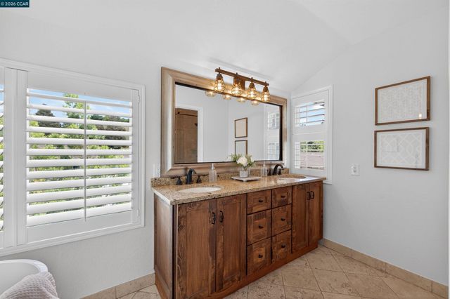 103 Bramblewood Ln, Pleasant Hill, CA 94523