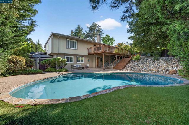 103 Bramblewood Ln, Pleasant Hill, CA 94523