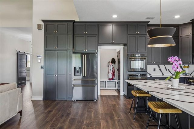 5123 NW 47th Terrace, Riverside, MO 64150