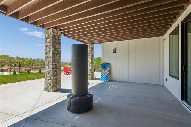 5123 NW 47th Terrace, Riverside, MO 64150