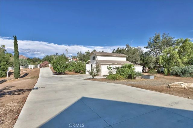 39195 Avenida Antonovich, Temecula, CA 92591
