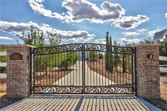 39195 Avenida Antonovich, Temecula, CA 92591