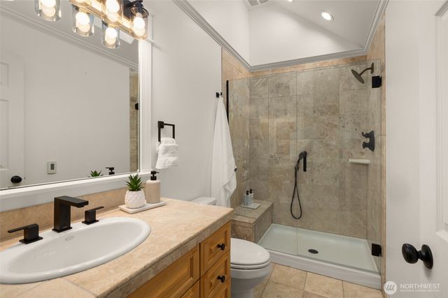 23218 SE 29th Court, Sammamish, WA 98075