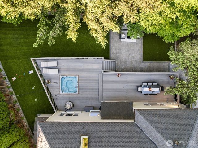 23218 SE 29th Court, Sammamish, WA 98075