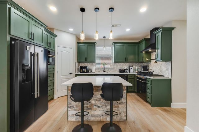 472 Round Rock Road, Cedar Hill, TX 75104