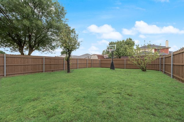 472 Round Rock Road, Cedar Hill, TX 75104