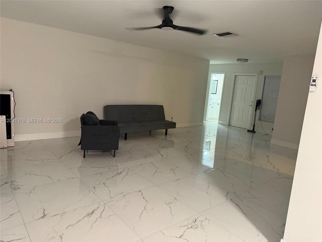 9125 SW 16th Rd E, Boca Raton, FL 33428