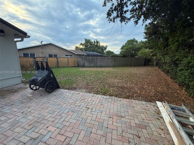 9125 SW 16th Rd E, Boca Raton, FL 33428