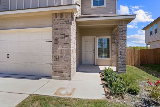 15638 Clove Spice Way, Von Ormy, TX 78073