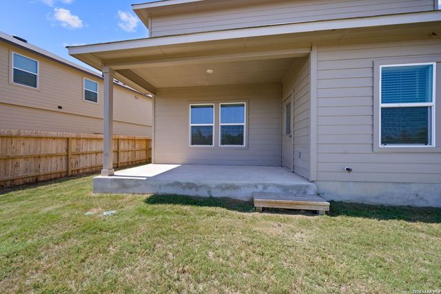 15638 Clove Spice Way, Von Ormy, TX 78073