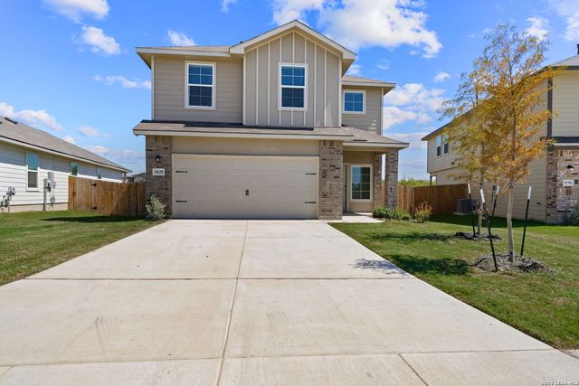 15638 Clove Spice Way, Von Ormy, TX 78073