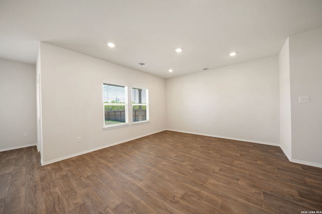 15638 Clove Spice Way, Von Ormy, TX 78073
