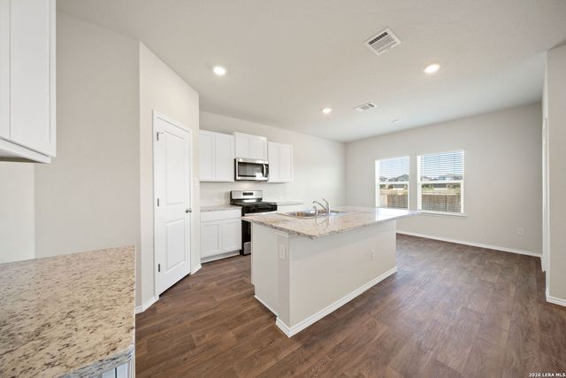 15638 Clove Spice Way, Von Ormy, TX 78073