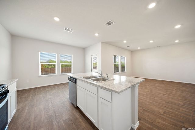 15638 Clove Spice Way, Von Ormy, TX 78073