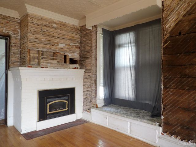 112 W Pewabic Street, Ironwood, MI 49938