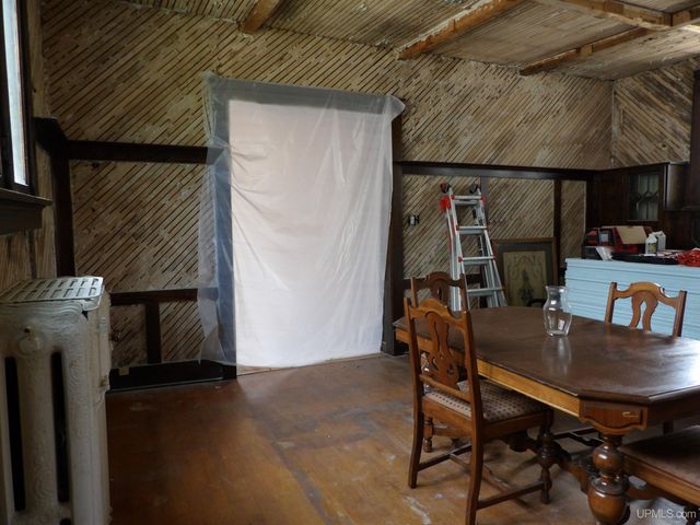 112 W Pewabic Street, Ironwood, MI 49938