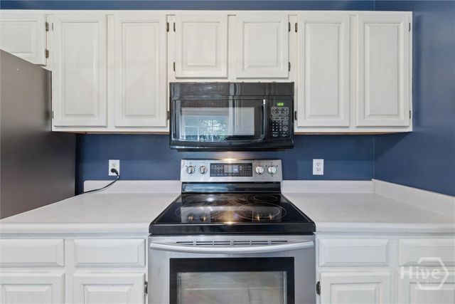 105 Kings Court, Savannah, GA 31406