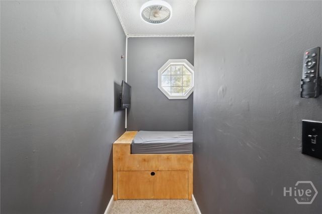 105 Kings Court, Savannah, GA 31406