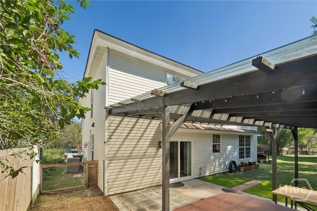 105 Kings Court, Savannah, GA 31406