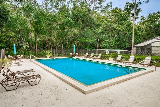 205 WOODS LANDING TRAIL, Oldsmar, FL 34677