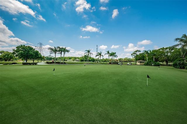 205 WOODS LANDING TRAIL, Oldsmar, FL 34677