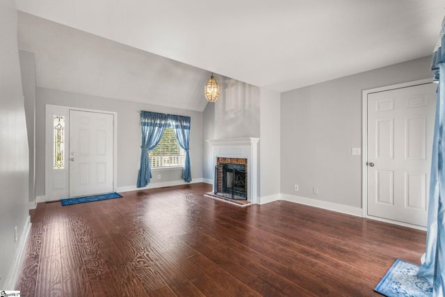 140 Oak Valley Drive, Simpsonville, SC 29681