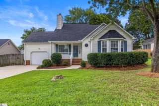 140 Oak Valley Drive, Simpsonville, SC 29681