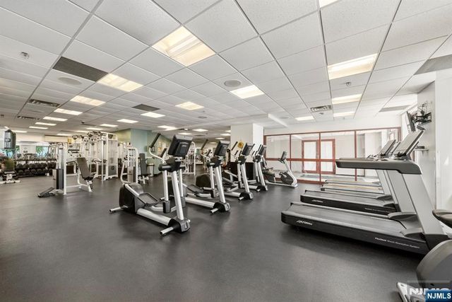 100 Old Palisade Road 914, Fort Lee, NJ 07024