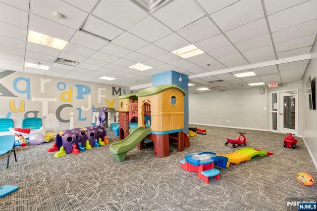 100 Old Palisade Road 914, Fort Lee, NJ 07024